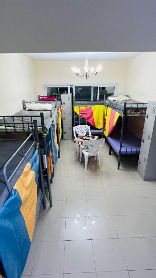 Dubai Star Hostel ภายนอก รูปภาพ